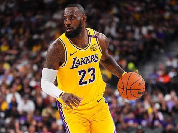 哈登本赛季已经砍下1417分,那詹姆斯、杜兰特、库里呢? 第5张 哈登本赛季已经砍下1417分,那詹姆斯、杜兰特、库里呢? 第5张